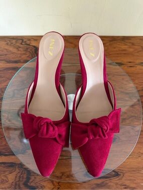 Inez Vivi Red Suede Bow Pointed Toe Kitten Heel Mules - Size 8.5